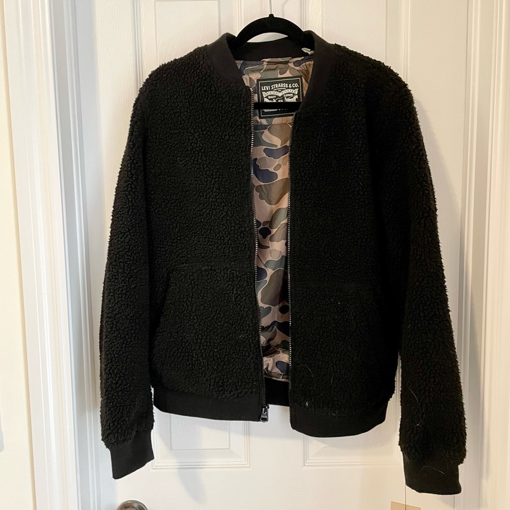 BNWT Levi’s Sherpa Teddy Bomber Jacket
